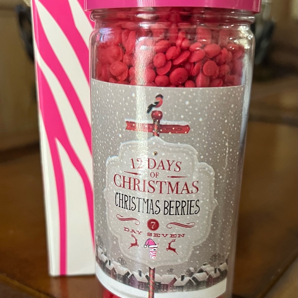 Pink Zebra Christmas Berries 3.75 oz Jar Sprinkles wax Melts